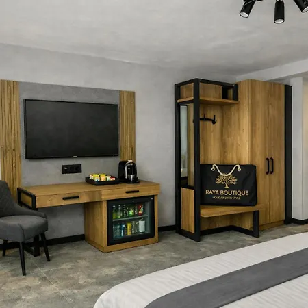Szálloda Raya Boutique 3*